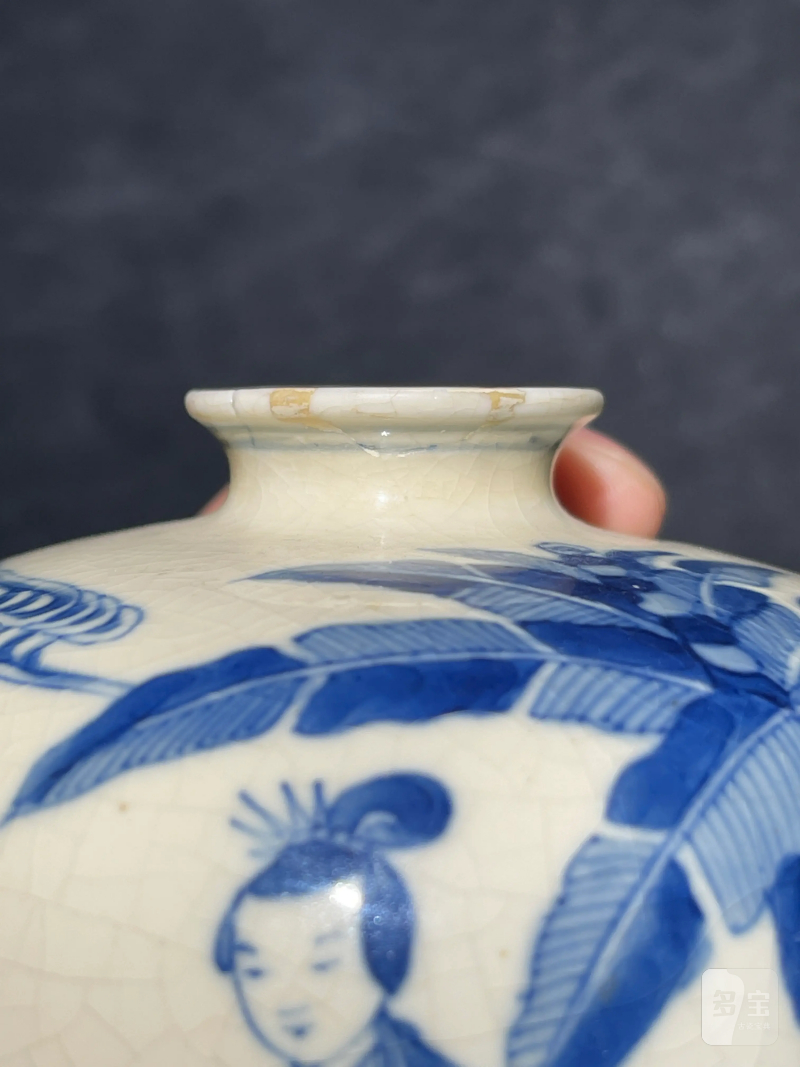 清晚期 浆胎青花折桂图梅瓶一对 - 图11